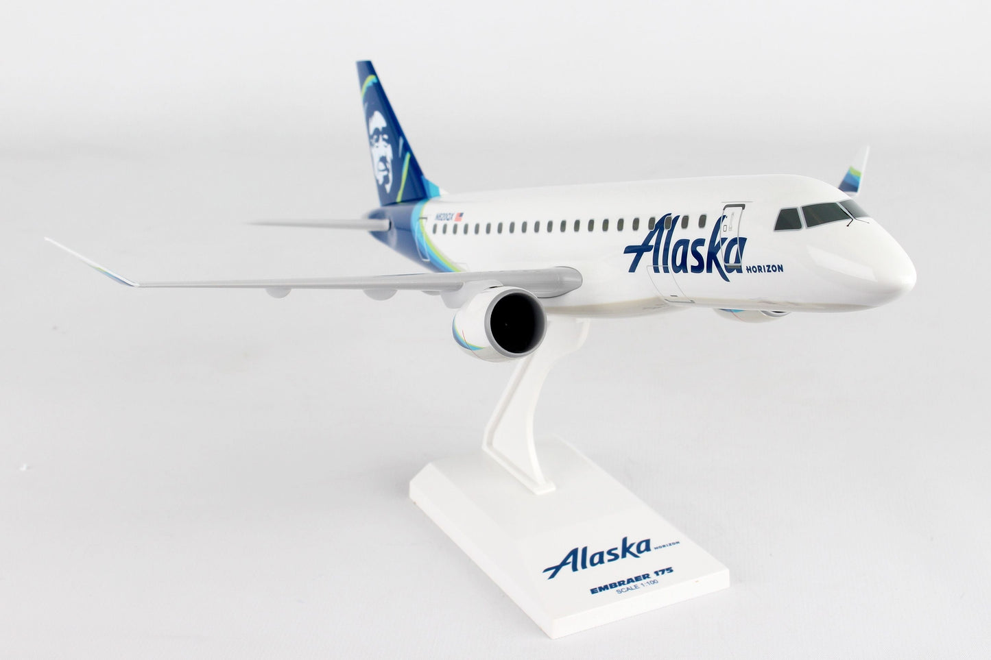 1/100 ALASKA E175 Horizon N620QX