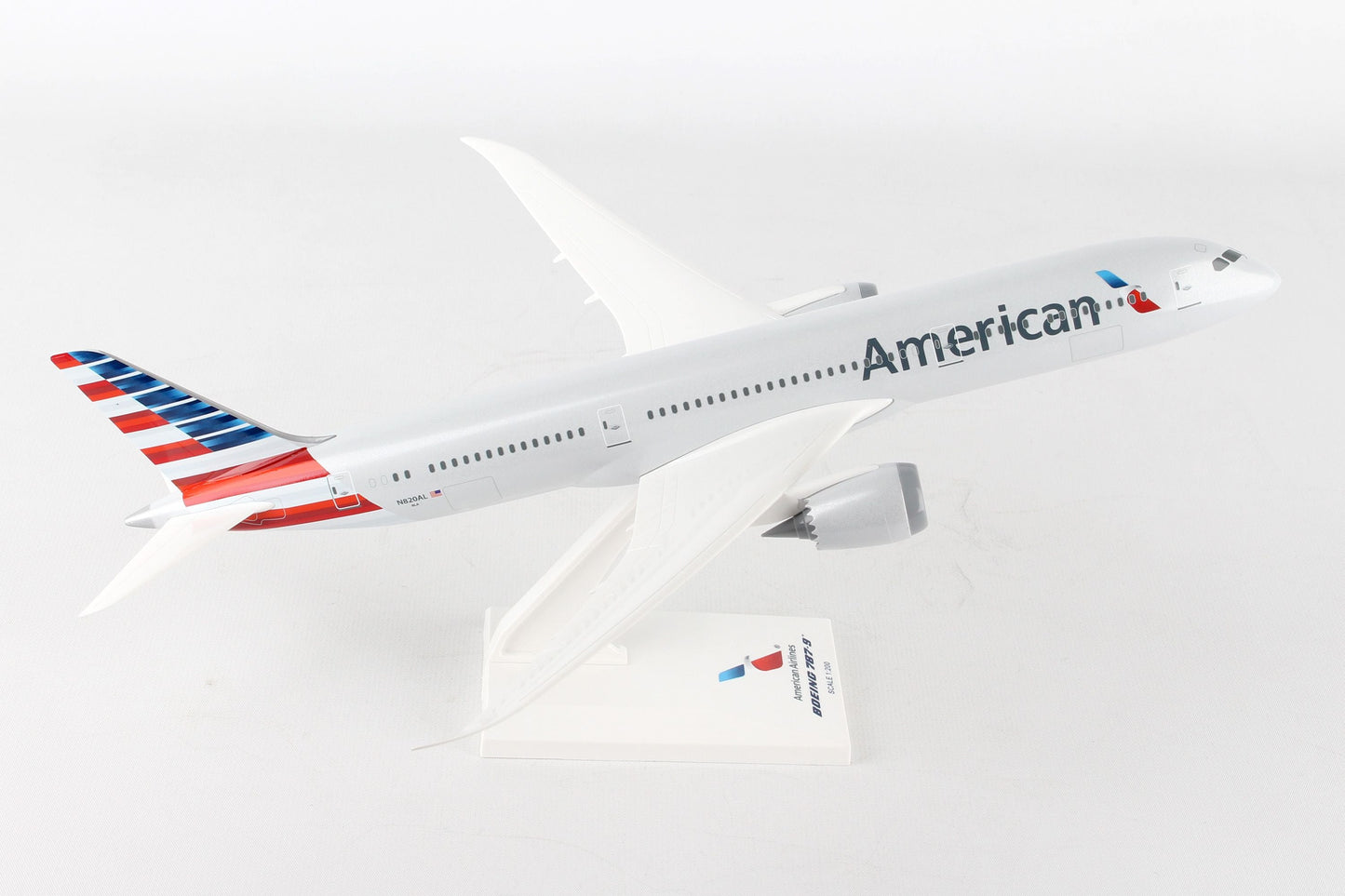 1/200 American B787-9