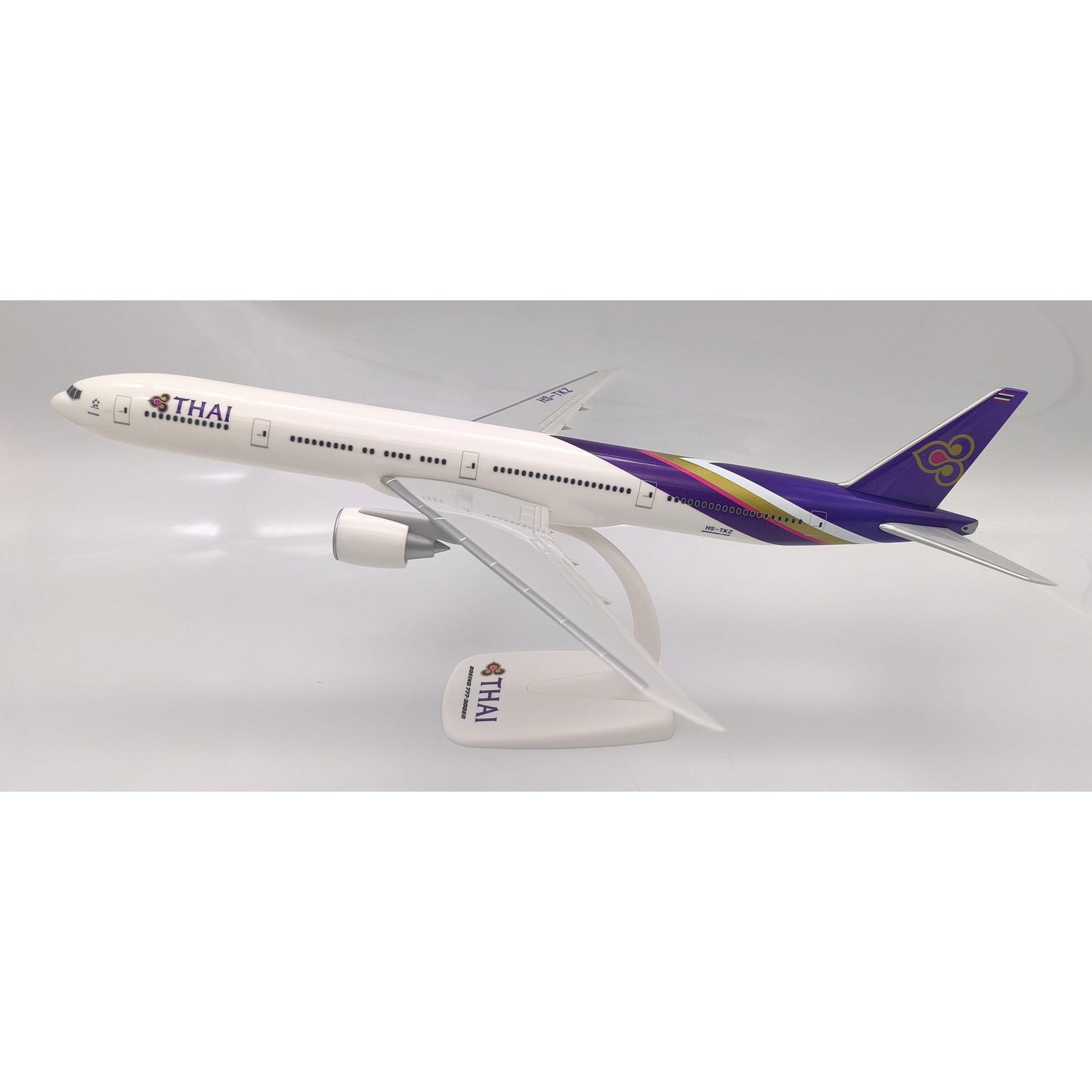 1/200 Thai Airways B777-300ER